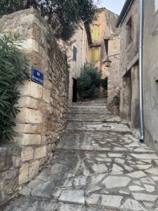 Occitanie vs Provence